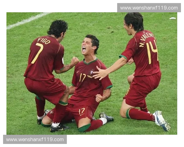 世界杯啦啦啦激动人心的旋律唤醒梦想与热血燃烧的足球激情